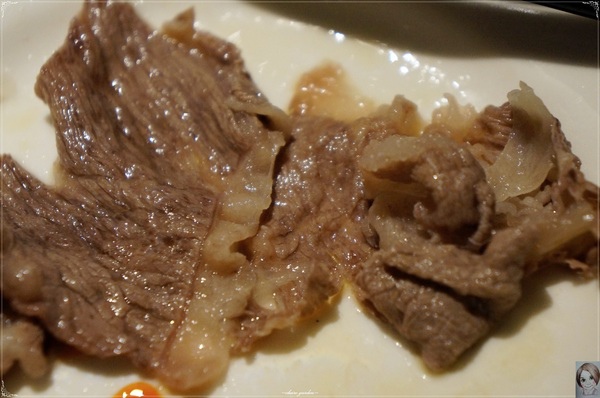 饕鍋:台北 捷運大安站 饕鍋~薄到能透光的三層肉 饕鍋:台北 捷運大安站 饕鍋~薄到能透光的三層肉