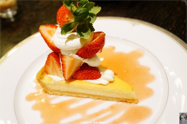 ARROW TREE 亞羅珠麗(阪急店):台北 捷運市政府站 ARROW TREE~給我水果其餘免談 ARROW TREE 亞羅珠麗(阪急店):台北 捷運市政府站 ARROW TREE~給我水果其餘免談