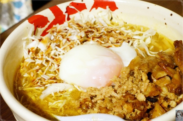 麵屋武藏(忠孝虎嘯店):台北 捷運忠孝敦化 麵屋武藏 虎嘯~好大的焢肉拉麵啊 麵屋武藏(忠孝虎嘯店):台北 捷運忠孝敦化 麵屋武藏 虎嘯~好大的焢肉拉麵啊