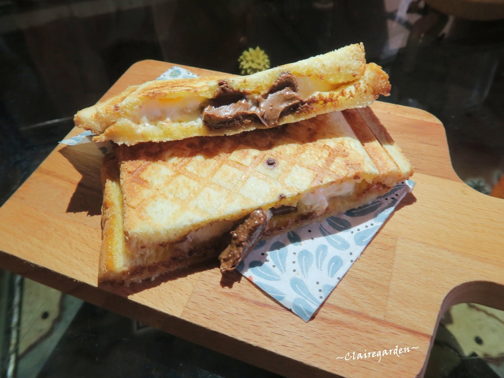 台北 捷運復興南京站 鳴人食事處~居酒屋裡的平價美味早午餐,39元吃得到炒麵熱壓吐司 台北 捷運復興南京站 鳴人食事處~居酒屋裡的平價美味早午餐,39元吃得到炒麵熱壓吐司