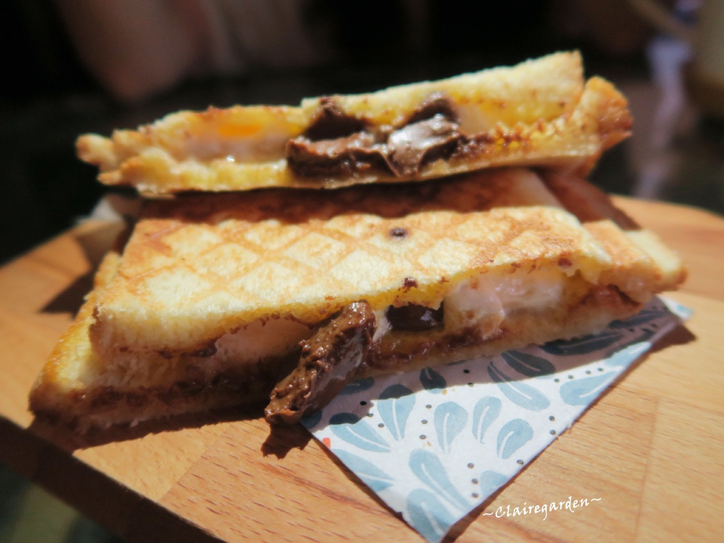 台北 捷運復興南京站 鳴人食事處~居酒屋裡的平價美味早午餐,39元吃得到炒麵熱壓吐司 台北 捷運復興南京站 鳴人食事處~居酒屋裡的平價美味早午餐,39元吃得到炒麵熱壓吐司