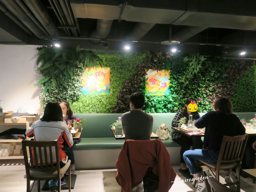 桃園 ATT筷食尚 蘑菇森林義大利麵坊~排餐級主餐不用400元吃的到 桃園 ATT筷食尚 蘑菇森林義大利麵坊~排餐級主餐不用400元吃的到