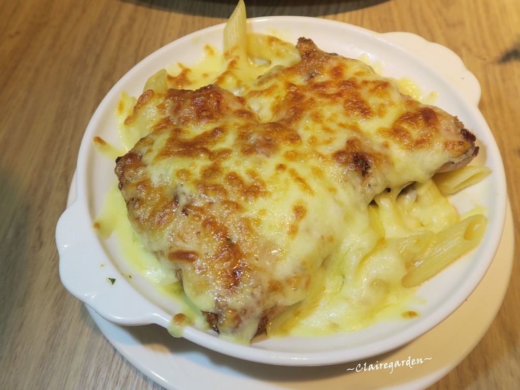 桃園 ATT筷食尚 蘑菇森林義大利麵坊~排餐級主餐不用400元吃的到 桃園 ATT筷食尚 蘑菇森林義大利麵坊~排餐級主餐不用400元吃的到