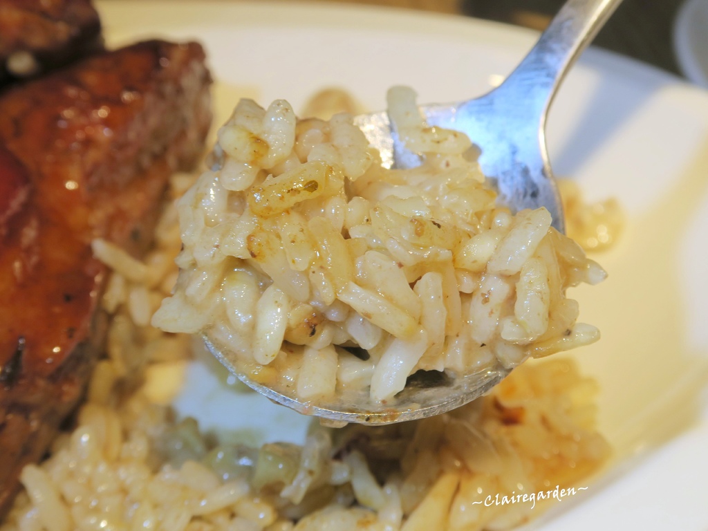 桃園 ATT筷食尚 蘑菇森林義大利麵坊~排餐級主餐不用400元吃的到 桃園 ATT筷食尚 蘑菇森林義大利麵坊~排餐級主餐不用400元吃的到