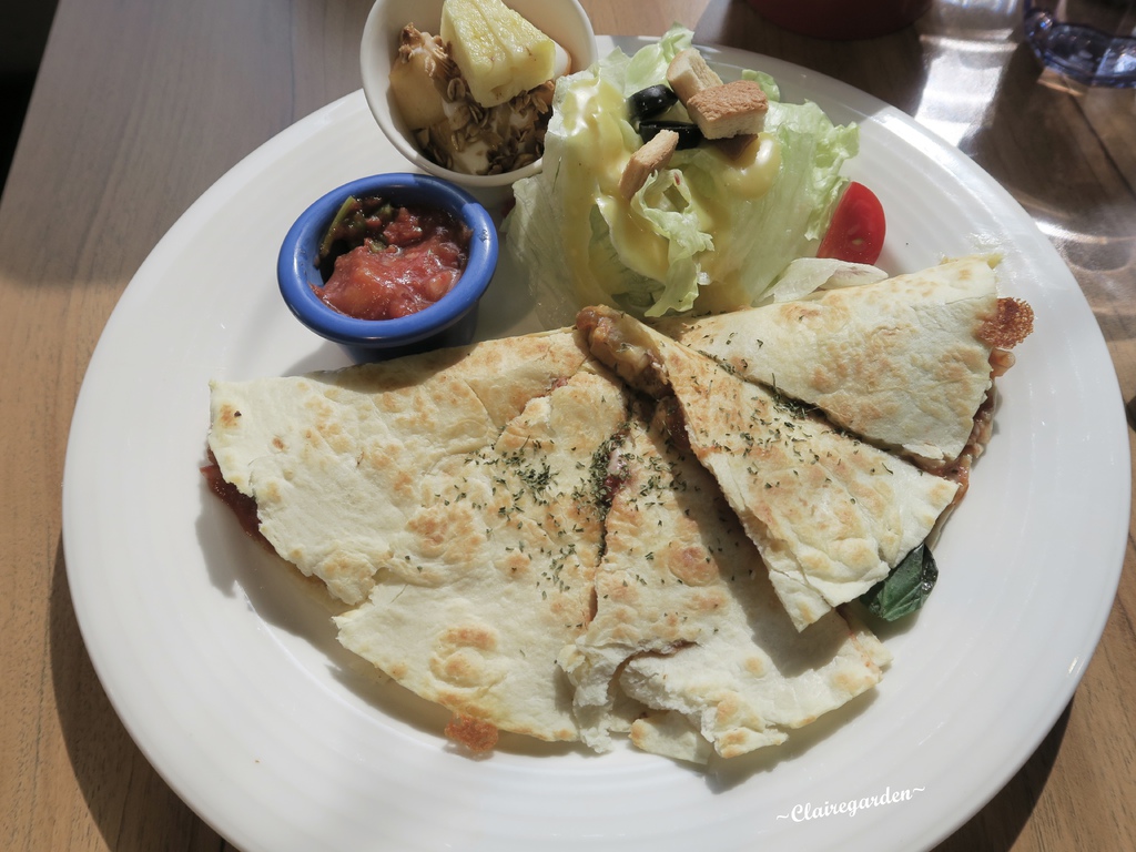 IMG_1980.JPG IMG_1980.JPG