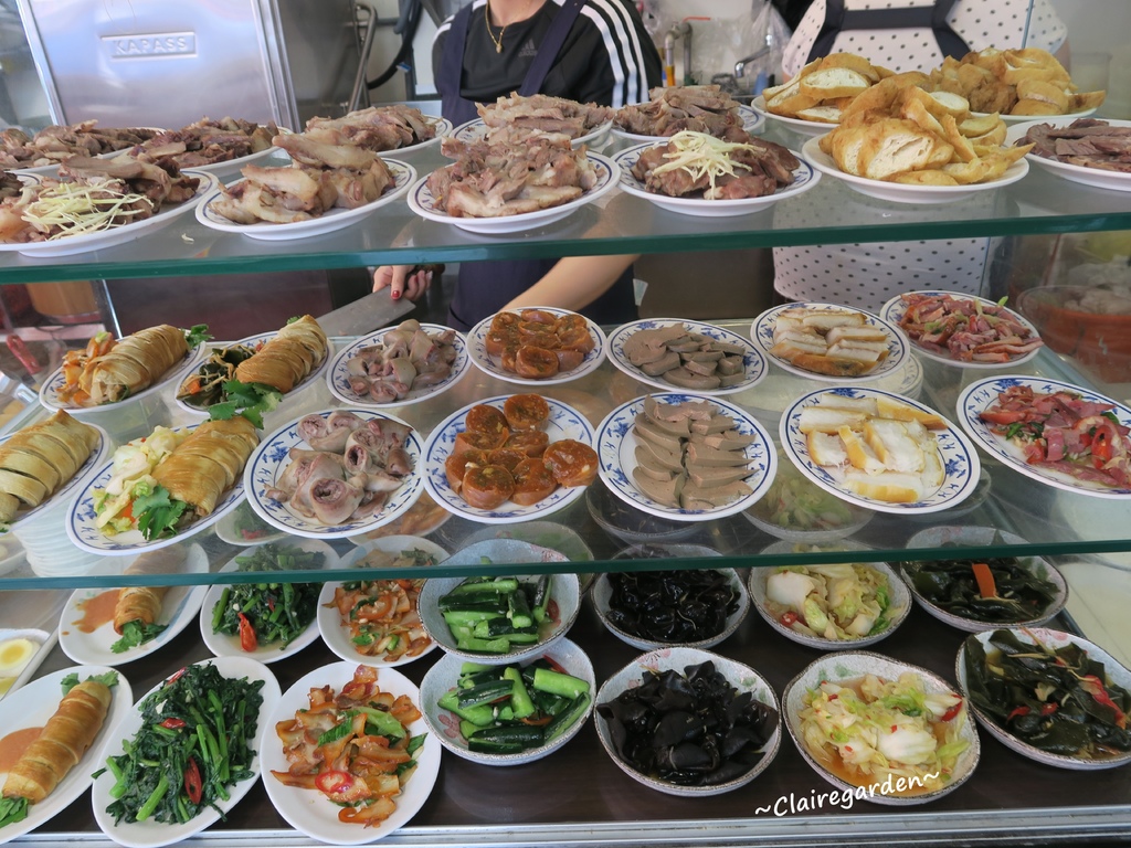 宜蘭 礁溪 八寶冬粉~百大小吃,八種料冬粉不稀奇,眾多小菜可選擇才厲害 宜蘭 礁溪 八寶冬粉~百大小吃,八種料冬粉不稀奇,眾多小菜可選擇才厲害