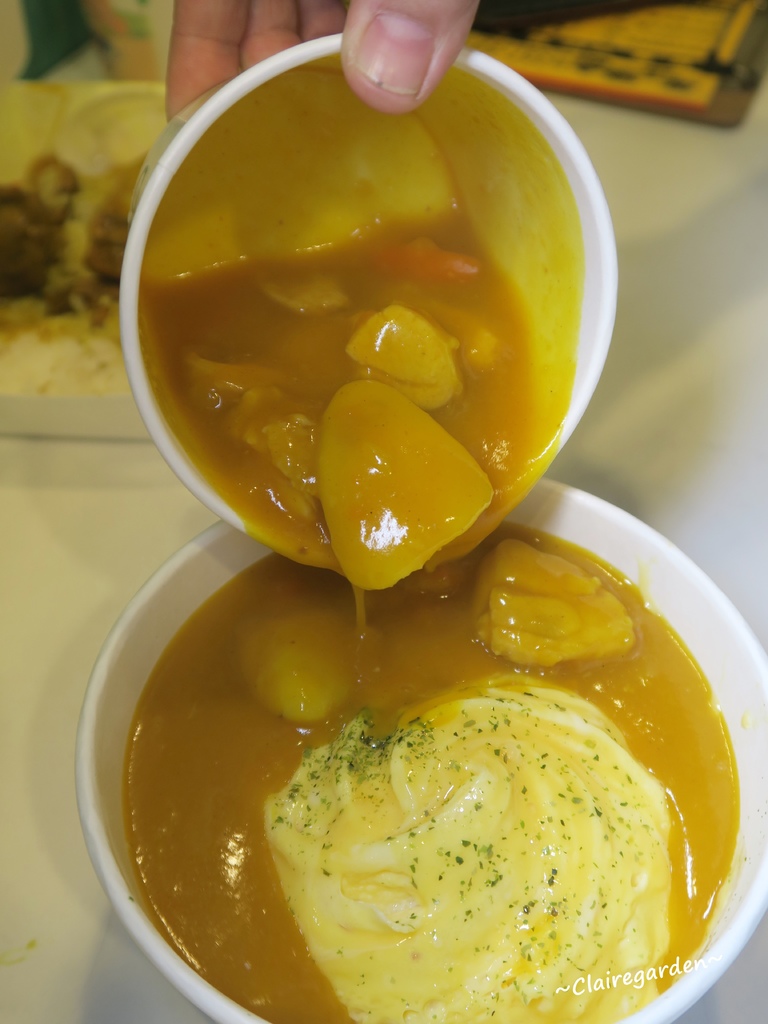 桃園 魔法樂廚 咖哩控必吃，咖哩歐姆蛋包飯~不一樣的手作咖哩歐姆蛋包飯