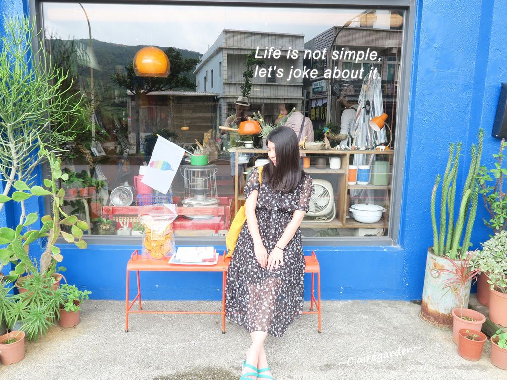 新北金山,Quiet B. Days,靠北過日子,文青風,景觀餐廳,德式鬆餅,鳳梨芒果百里香氣泡飲,文青風餐廳,Quiet B Days,靠北過日