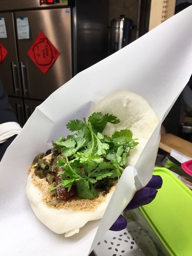 [食記] 桃園 南崁 刈起吃包~文青古味。手工刈包