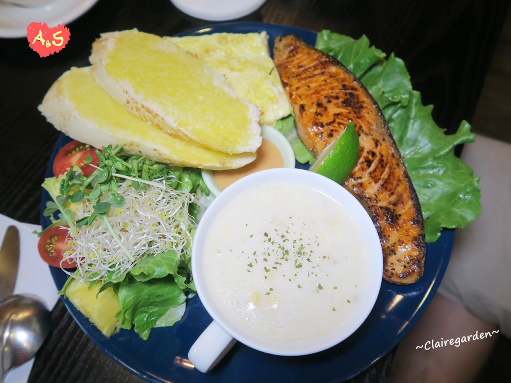 [食記] 桃園 花間鹿複合式餐廳~排餐級豐富早午餐