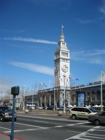 我就是為了The Ferry Plaza Farmers Market來的