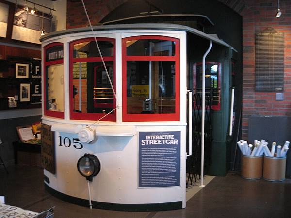 Railway Museum裡的"interactive streetcar"