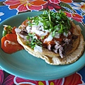 極其恐怖的taco de carne asada ($4.25)