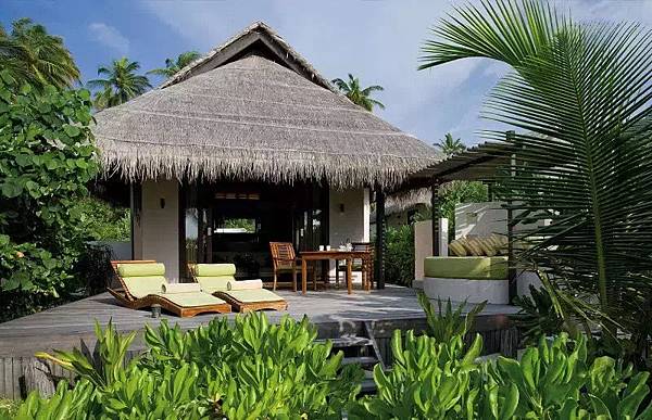 Coco-budi-hithi-island villa