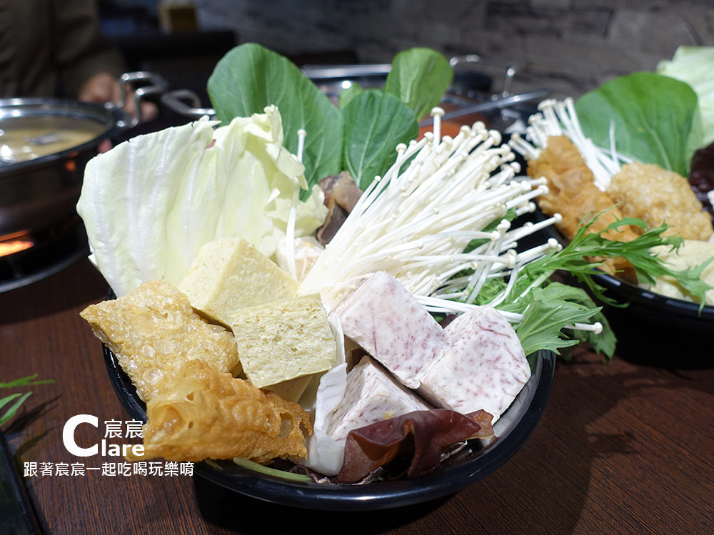 纓風鍋物-菜盤-有機蔬菜無限享用(台南安平火鍋).jpg