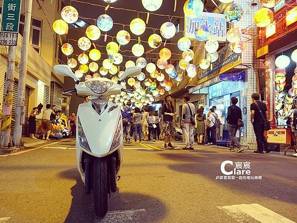 台南普濟殿燈會-機車旅遊-跟著宸宸一起吃喝玩樂唷.jpg