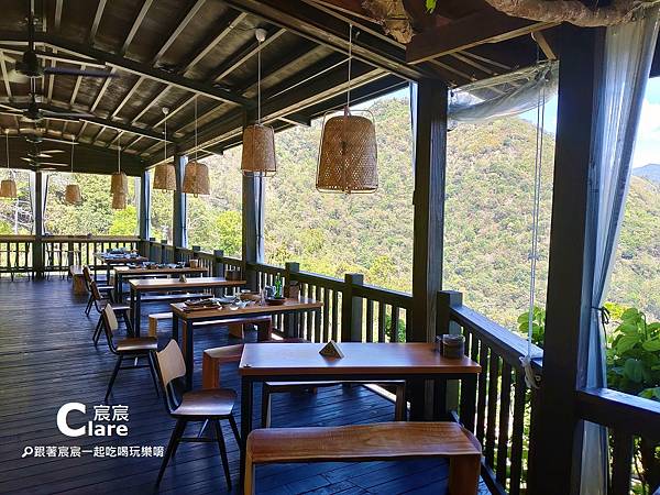 游芭絲鄒宴餐廳店內用餐環境-嘉義美食景觀餐廳-山美社區部落-達娜伊谷順遊-嘉義阿里山一日遊行程推薦2.jpg