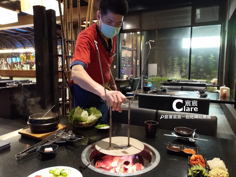 上炭火-東大門韓國烤肉料理館-台南韓式料理餐廳.台南安平餐廳推薦.jpg