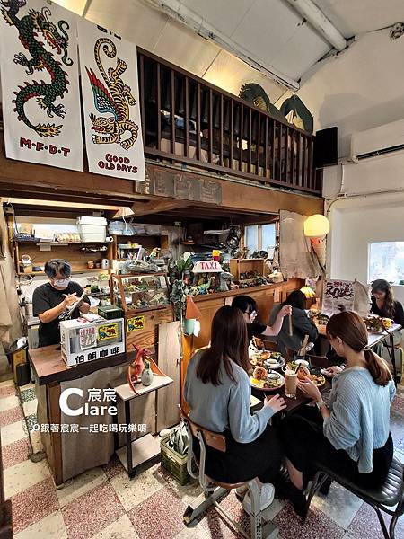 小南天生活輕旅周邊景點美食推薦-龍百貨早午餐-台南巷弄美食推薦2.jpg