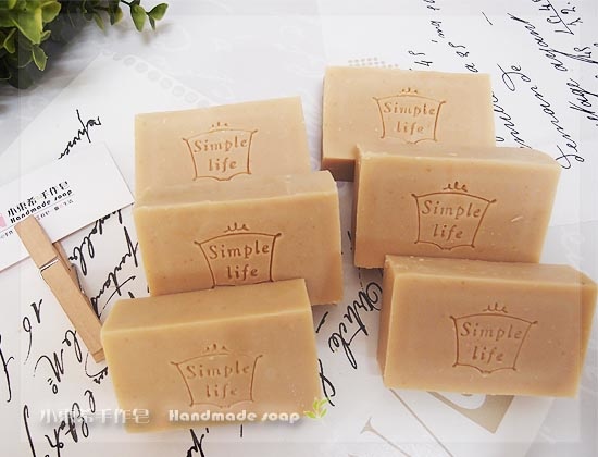 玫瑰杏桃嫩白皂 3m+ 600g 玫瑰杏桃嫩白皂 3m+ 600g