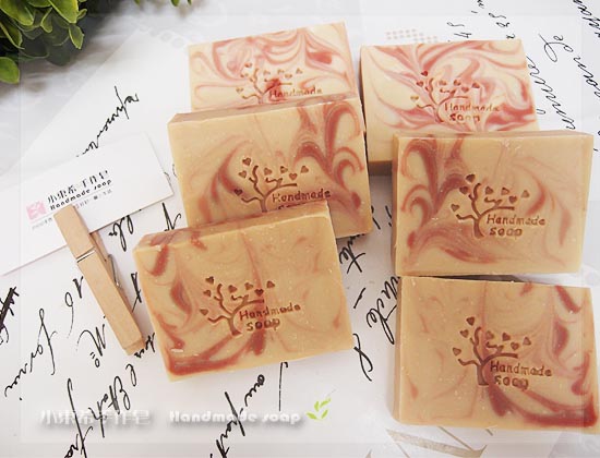 洋甘菊舒緩皂 3m+ 600g 洋甘菊舒緩皂 3m+ 600g