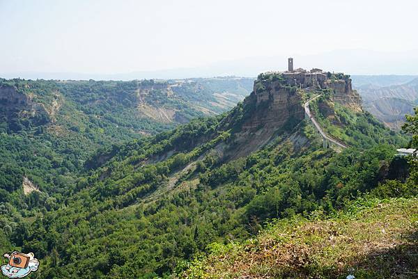 義法13日(Civita di Bagnoregio)