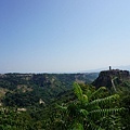 義法13日(Civita di Bagnoregio)