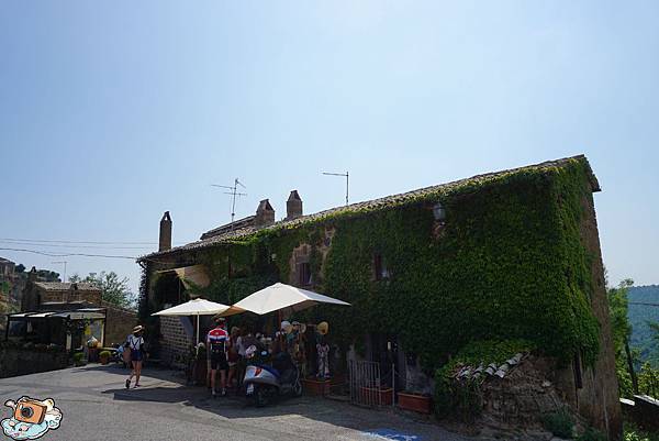 義法13日(Civita di Bagnoregio)