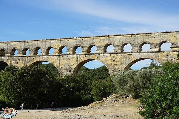 義法13日(Pont du Gard)