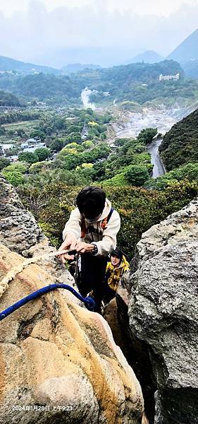 北投五岩七山｜大屯山系｜軍艦岩親山步道｜漫步北投溫柔鄉｜搭大
