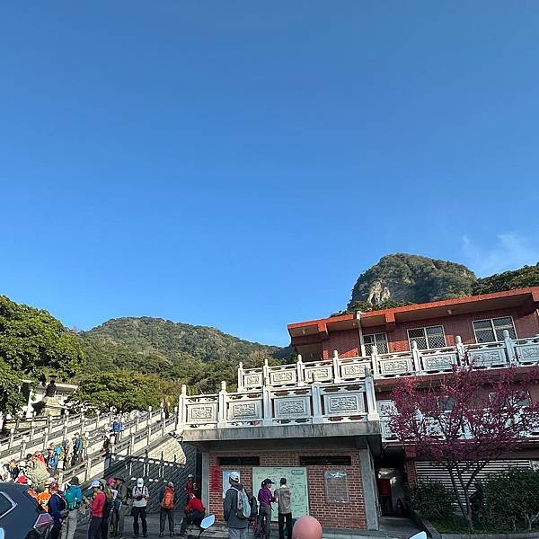 【運動人生】開工走春收心操 春遊觀音山放歌行