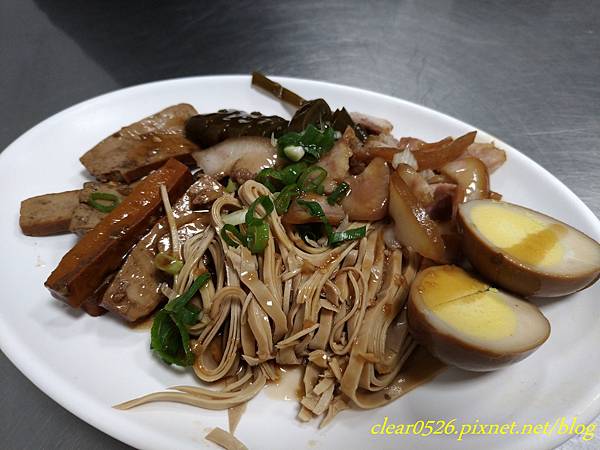 2017-10-28台中大甲-中南牛肉麵,飯,麵,滷味小菜,小吃 @ :: 痞客邦 ::