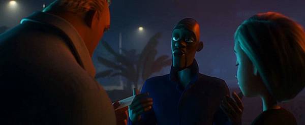 Incredibles 2_01_10.jpg