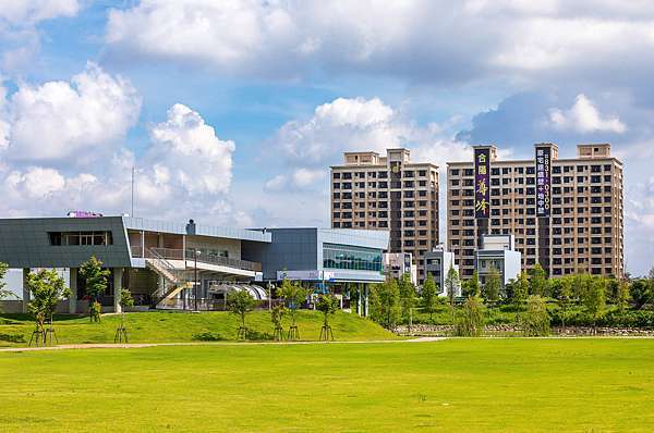 員林市 合陽建設 合陽尊峰 全案實景更新 宅精新村 痞客邦