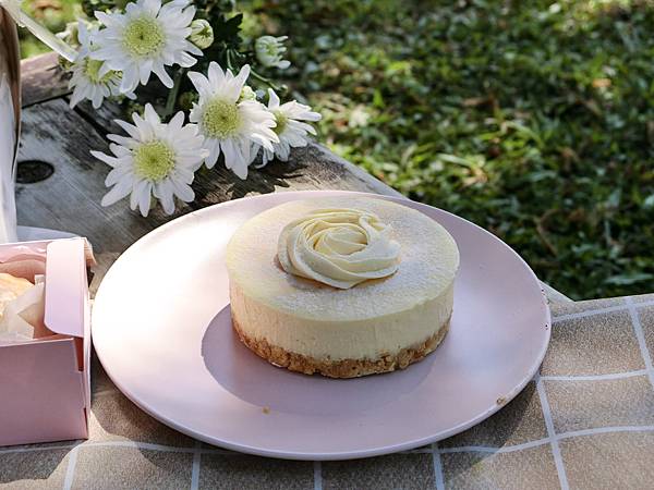 隱身捷運丹鳳站的Sylvie森林甜點療癒開箱:人氣水果塔、新 隱身捷運丹鳳站的Sylvie森林甜點療癒開箱:人氣水果塔、新