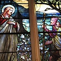 三一及聖菲利普大主教教堂內部彩繪玻璃
