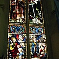 三一及聖菲利普大主教教堂內部彩繪玻璃