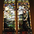 三一及聖菲利普大主教教堂內部彩繪玻璃