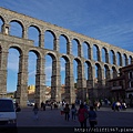 水道橋AQUEDUCT