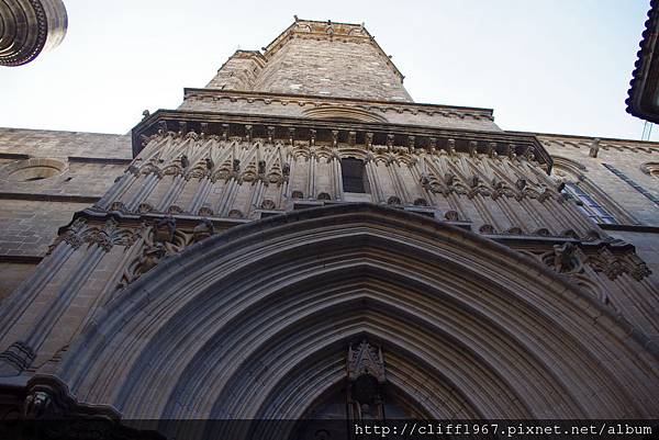 巴塞隆納大主教教堂