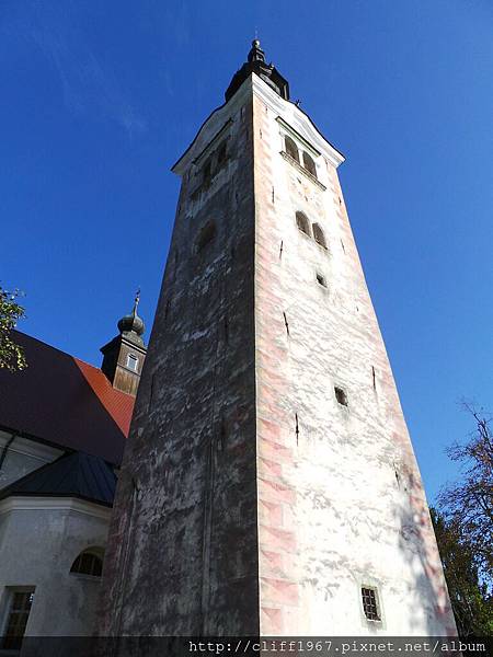布雷德湖心小島上的聖母升天教堂