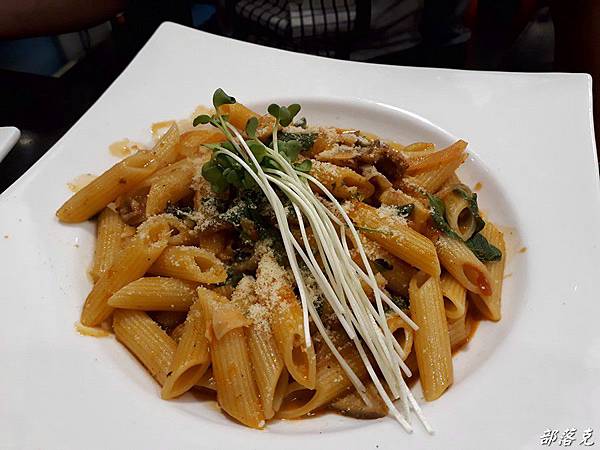 20180822_190556.JPG 20180822_190556.JPG