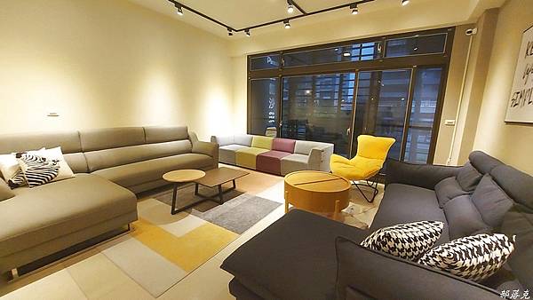 20220325_180102.JPG 20220325_180102.JPG