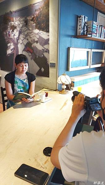 家酪優蔓越莓益生菌是女人的益生菌,恩恩順暢和私密呵護同時都照 家酪優蔓越莓益生菌是女人的益生菌,恩恩順暢和私密呵護同時都照