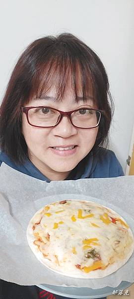 QUIKE PIZZA貴客披薩獨家醬料新鮮食材餅皮選擇多，家