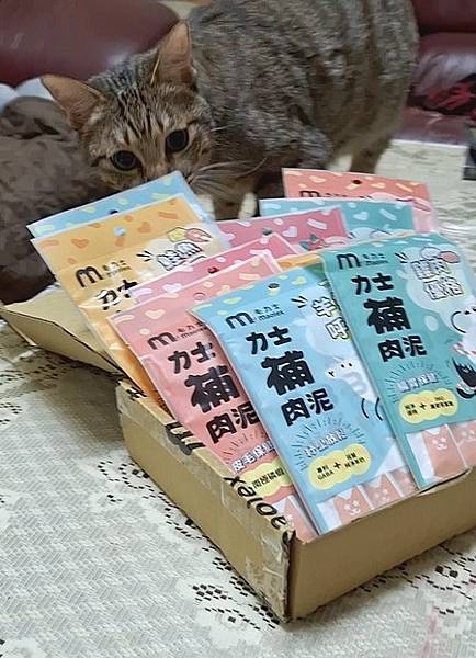 毛力士Maolex～新產品＜力士補肉泥吃爽也吃補（犬貓通用）