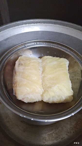 葉媽手工爆漿高麗菜捲讓一個人的餐桌也能豐盛味美（真材實料不含