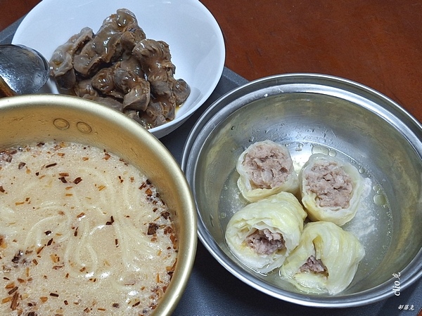葉媽手工爆漿高麗菜捲讓一個人的餐桌也能豐盛味美（真材實料不含