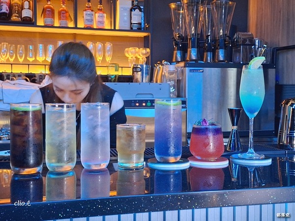 海神弄局餐酒吧板橋旗艦店3小時無限暢飲+包廂歡唱3小時等
