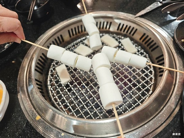 三柒燒肉桃園藝文店新開幕，高級食材為喜歡燒烤的肉食族帶來味蕾